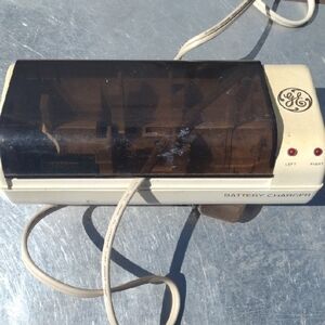 Battery Charger - Black and Cream
